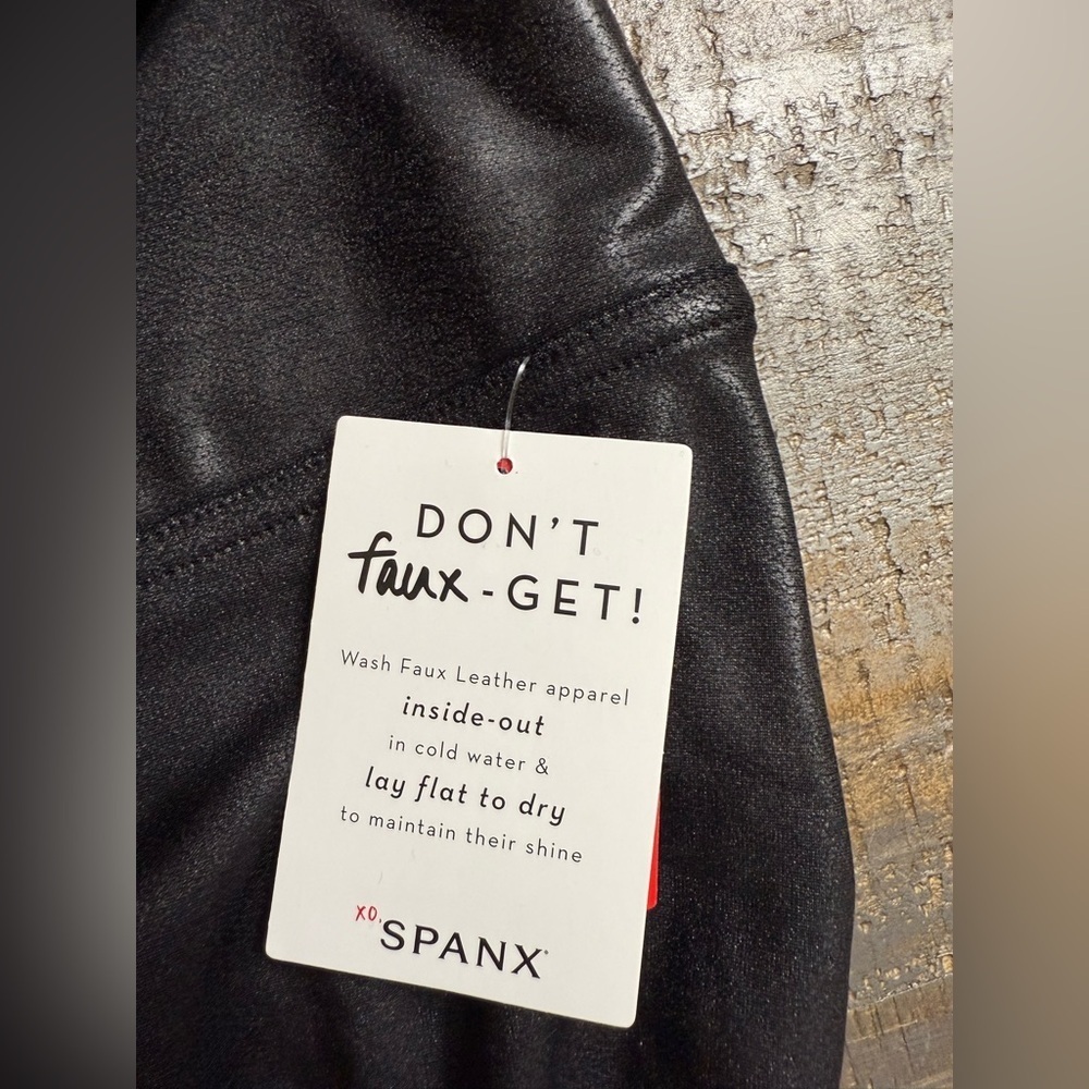 SPANX faux leather cropped 19” inseam Black Leggings - Picture 5 of 9